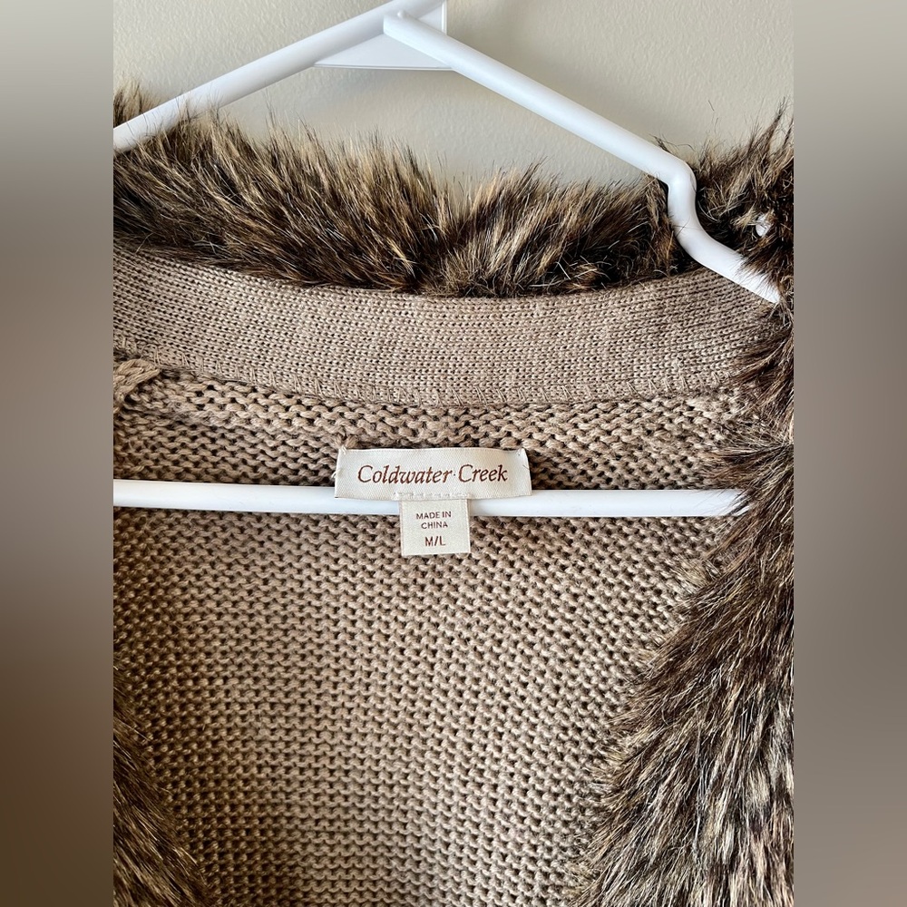 Coldwater Creek Beige Poncho/Sweater with Faux Fur Trim -M/L- Merino Wool Blend - Picture 3 of 10